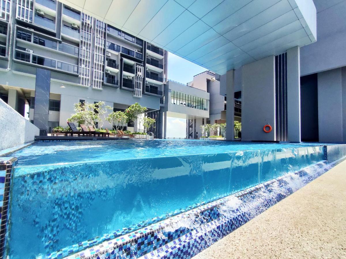 Melaka Town - Imperio Residence Studio With Bathtub Exterior photo